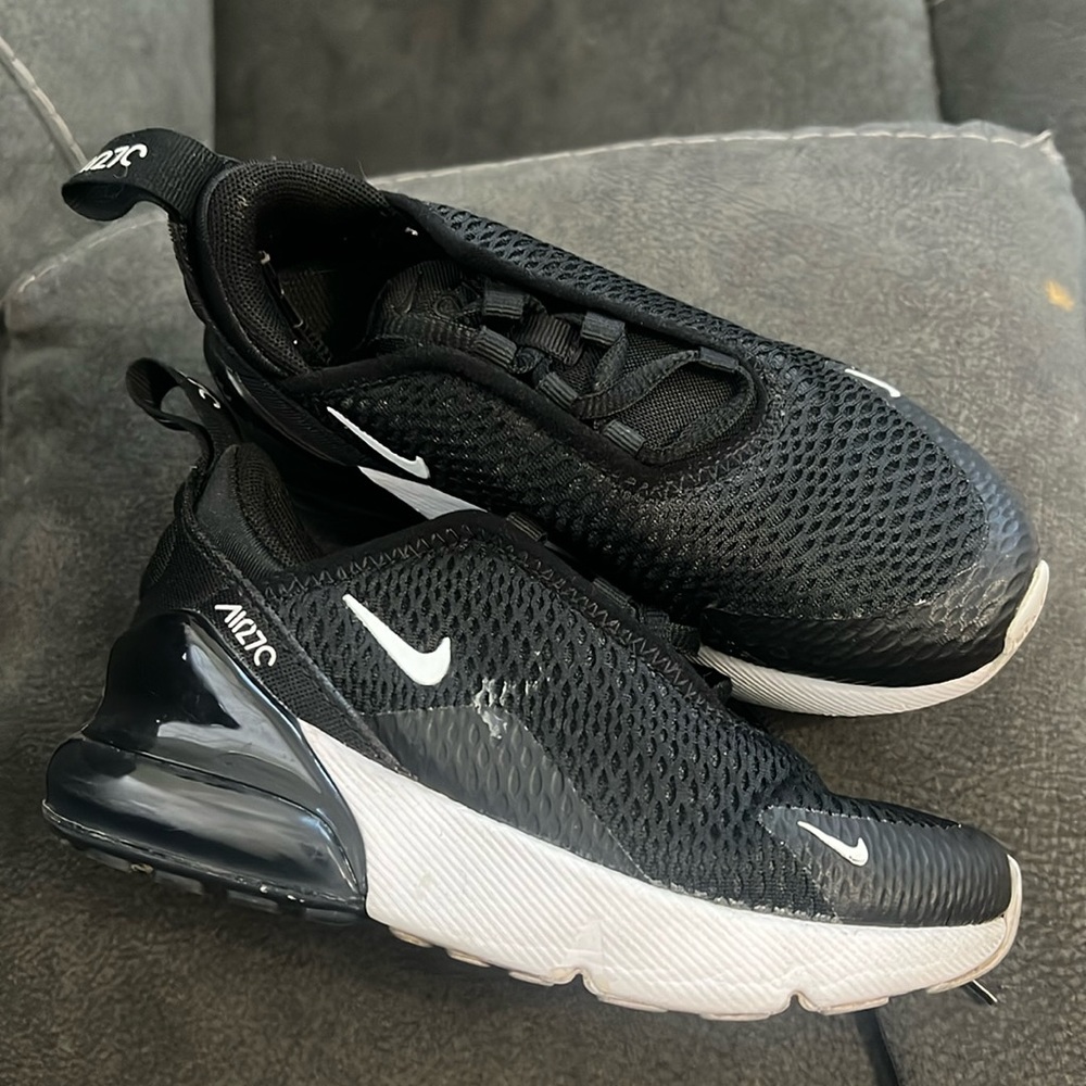 Nike air max 270 size 11c